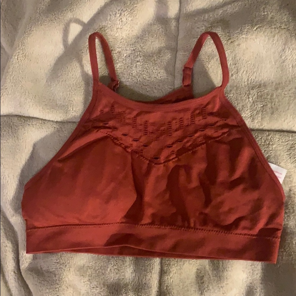 super cute sports bra